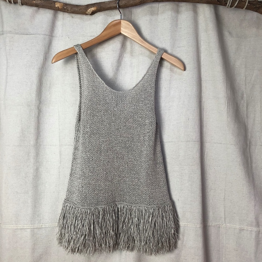 Brunello Cucinelli Sleeveless Fringed Knit Top